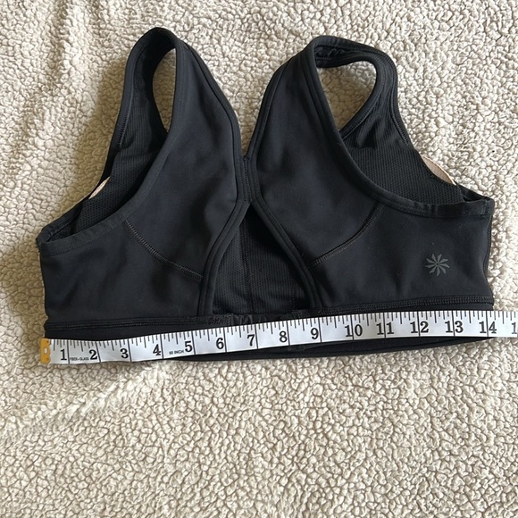 Athleta black removable cup sports bra back hook S/ M petite - Picture 10 of 14